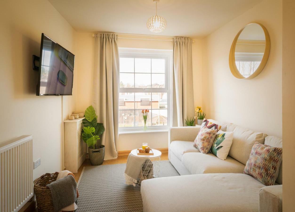 St Sidwells Townhouses' เอ็กซิเตอร์ ภายนอก รูปภาพ