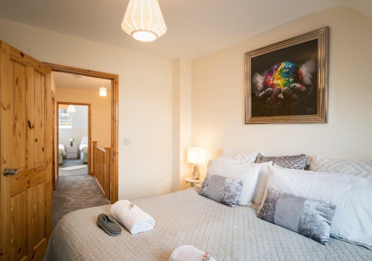 St Sidwells Townhouses' เอ็กซิเตอร์ ภายนอก รูปภาพ